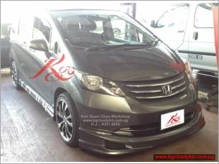 https://www.mycarforum.com/uploads/sgcarstore/data/3/honda freed 1_1.jpg